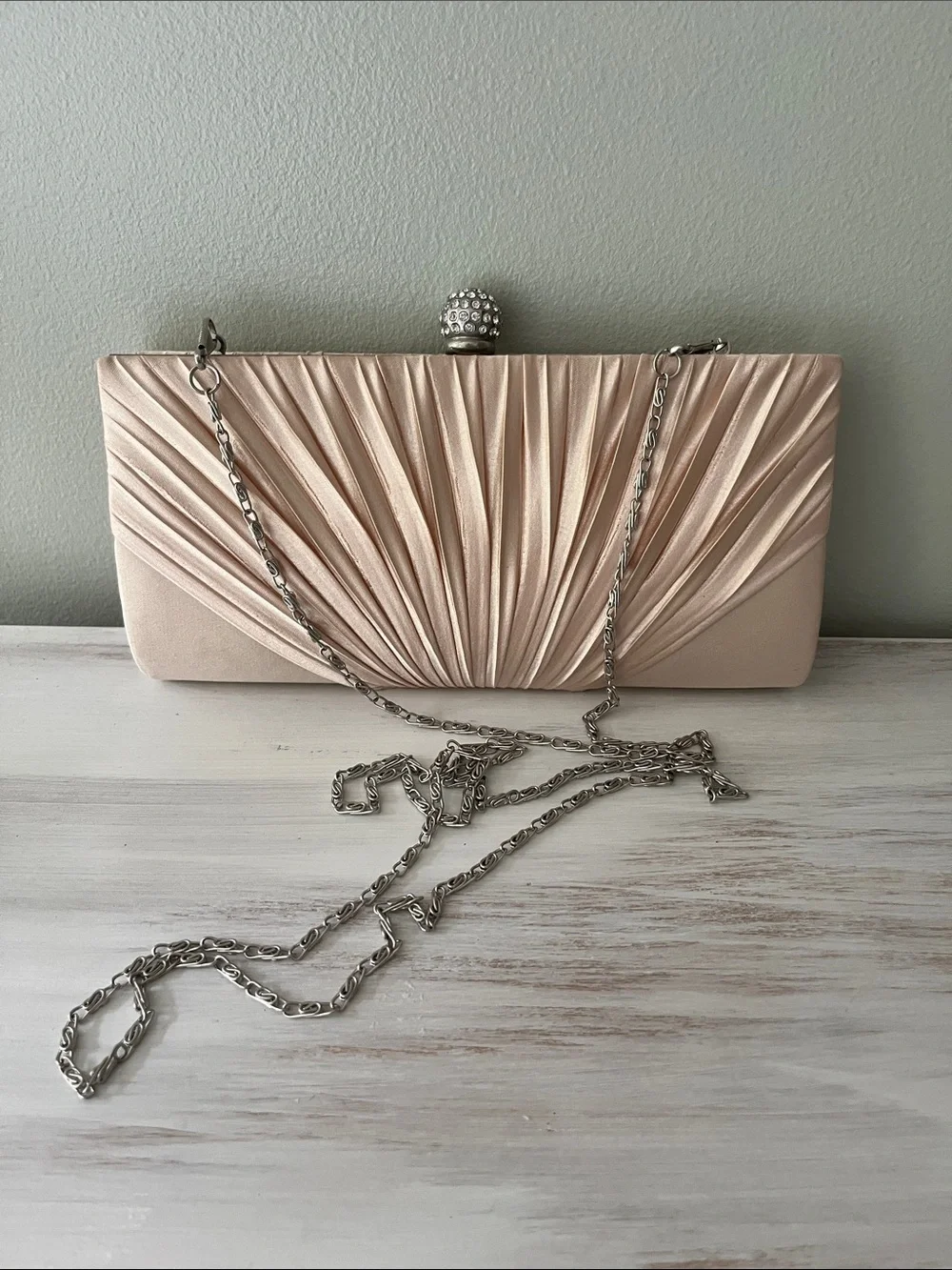 Elegant Satin Pleated Clutch with Chain Shoulder Strap